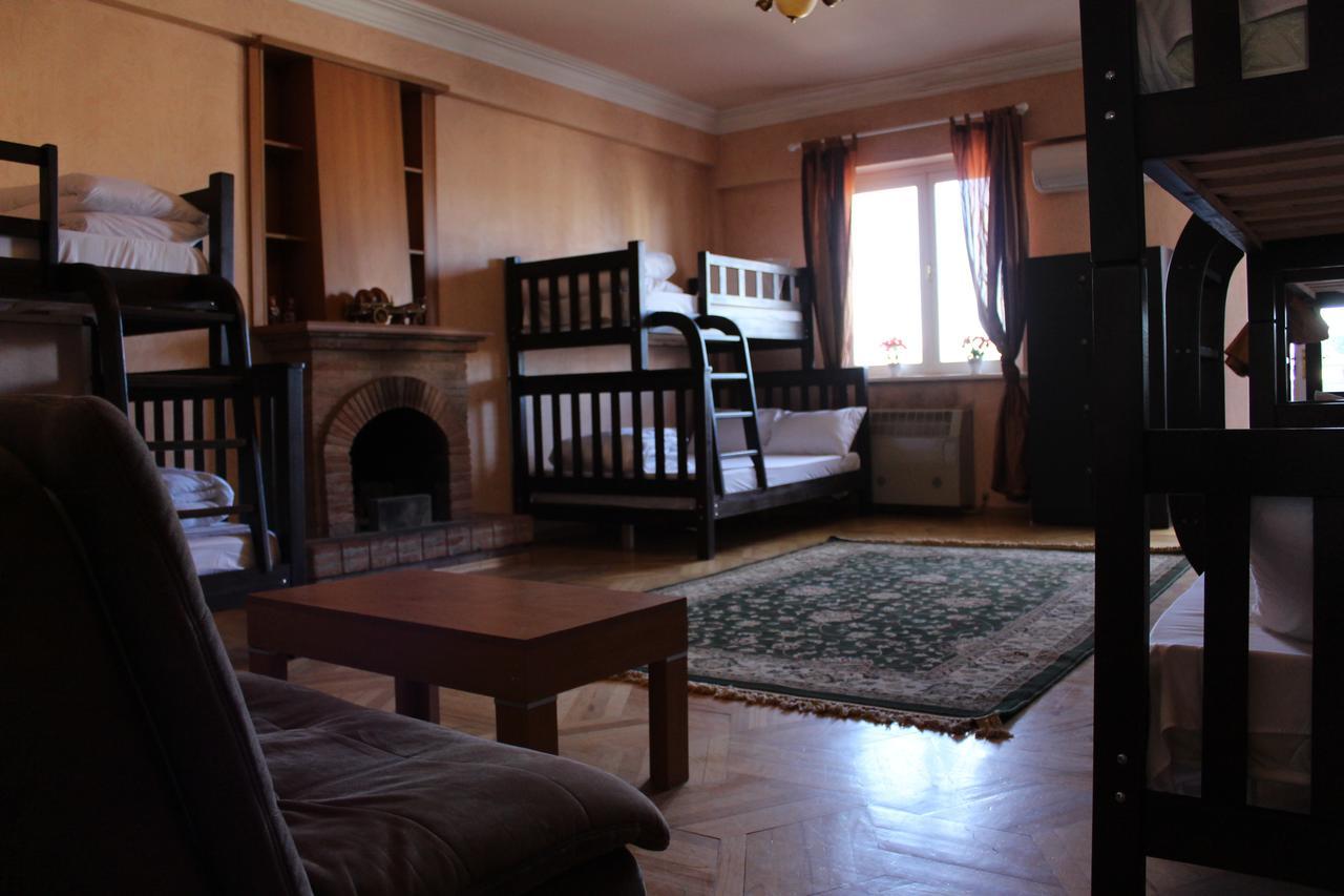 Herrmas Hostel Tbilisi Luaran gambar