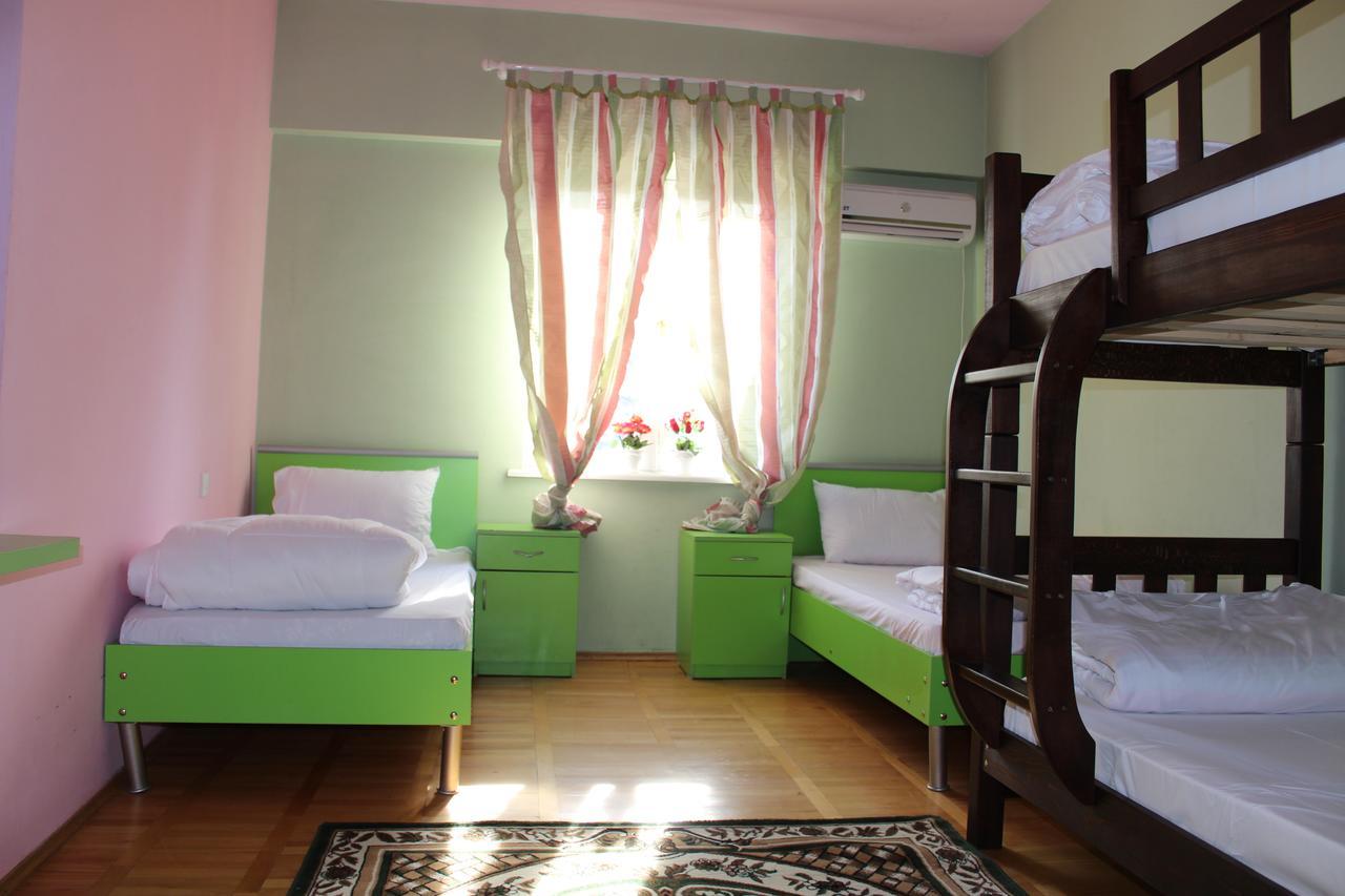 Herrmas Hostel Tbilisi Luaran gambar